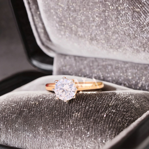 Bague tendance classique en or massif 18 carats avec motif diamant américain et pierres précieuses, cadeau idéal pour femme pour mariage, anniversaire, fête ou fiançailles - Product Image 1