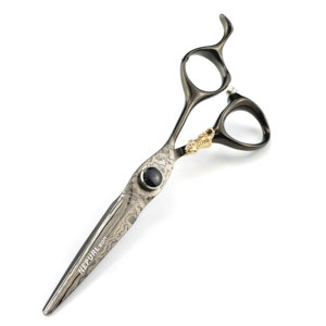 Forbici da Parrucchiere Professionali da 6.0 Pollici con Motivo Damascato Nero e Clip a Tigre, Alta Qualità, Modello HS-032 - Product Image 3