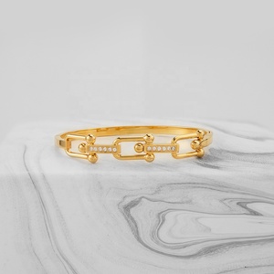 Ultimo 18K oro placcato in acciaio inox gioielli <span class=keywords><strong>U</strong></span> a forma di ferro di cavallo fibbia zircone braccialetto alla moda per le donne braccialetto B232379 - Product Image 6