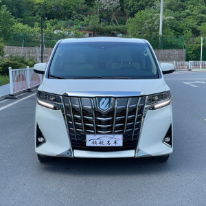 La voiture professionnelle <span class=keywords><strong>2021</strong></span> <span class=keywords><strong>Toyota</strong></span> <span class=keywords><strong>Alphard</strong></span> hybride 2.5L Premium Edition est exportée à bas <span class=keywords><strong>prix</strong></span> - Product Image 1