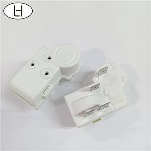 Relais de démarrage PTC et protecteur de surcharge 4 broches ZHB69-120P15 pour compresseur de <span class=keywords><strong>réfrigérateur</strong></span> Haier <span class=keywords><strong>Siemens</strong></span>, fabriqué à Cixi - Product Image 1