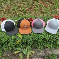 Casquettes de camionneur OEM ODM du Vietnam en gros, fabrication à faible coût, personnalisables, vierges, multicolores, en maille et en tissu éponge