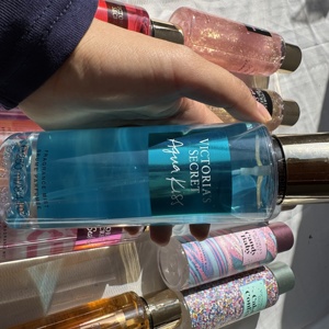 Perfume Corporal en Spray Floral de 250 ml, Fragancia Duradera de Marca al por Mayor, Vicrotia Secret, Perfume Original para Mujer - Product Image 4