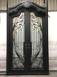 Porta d'Ingresso in Ferro Battuto a <span class=keywords><strong>Doppia</strong></span> <span class=keywords><strong>Anta</strong></span> - Emblemi Metallici Ornamentali e Telaio Rinforzato per Sicurezza e Decorazione Residenziale di Lusso - Product Image 2