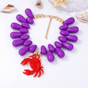 مجوهرات عصرية من Kaimei ، قلادة بوهيمية شاطئية كبيرة ، قلادة بيان بوهيمية قطرة ماء ، كراب باللون الأحمر ، قلائد راتنج أبيض - Product Image 2