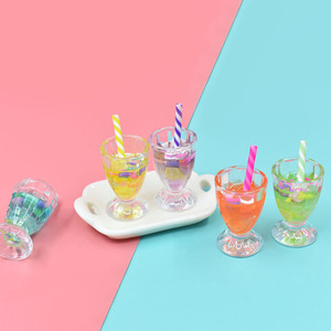 Encantadores dijes de resina con forma de taza de bebida de frutas simuladas para manualidades, llaveros, fabricación de joyas DIY, pulseras, collares y colgantes para pendientes - Product Image 5