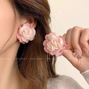 ต่างหูรูปดอกไม้สีสันสดใส สไตล์วันหยุดฤดูร้อน น่ารัก เหมาะสำหรับผู้หญิง ใส่ได้ทุกวัน - Product Image 3