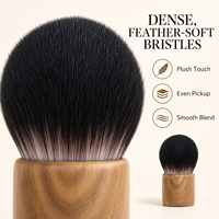 Pinceau de maquillage pour le visage en bois de noyer avec poils en fibres pour l'application du maquillage facial