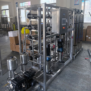 Sistema de Ósmosis Inversa Industrial SUS304 de 250-2000 LPH con Pantalla Táctil PLC, 98% de Desalinización, Runxin, CE, RoHS - Product Image 2