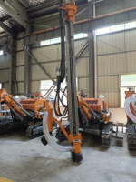 Máquina de excavación de roca 421T de superficie DTH integrada de alto rendimiento, plataforma de perforación de núcleo, nuevo motor para minería geológica dura