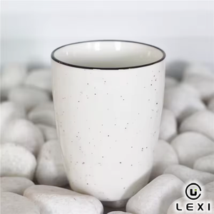 Taza de Cerámica Porcelana LEXI con Diseño Moteado, 330 ml, Blanca con Borde Negro, Sin Asa, Moderna, Apta para Lavavajillas y Microondas, Regalo para Hogar u Oficina - Product Image 2
