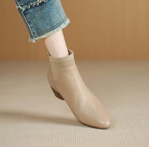 Botas Chelsea de Piel Vacuna para Mujer, Tacón Alto, Impermeables, Tacón Delgado, Zapatos para el Trabajo, Desplazamientos Diarios y Carrera Profesional - Product Image 3