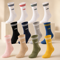 Chaussettes de cyclisme personnalisées, chaussettes de sport avec logo, chaussettes de compression respirantes pour le cyclisme