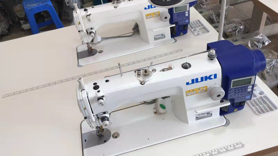 7000A High-speed Direct-drive Computerized 1-needle Lockstitch Sewing ...