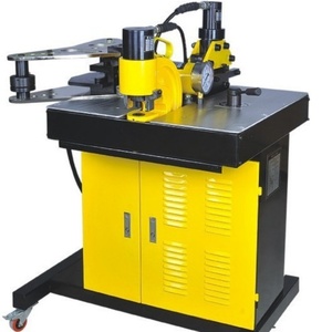 Machine <span class=keywords><strong>de</strong></span> traitement <span class=keywords><strong>de</strong></span> barres omnibus hydraulique quatre-en-un <span class=keywords><strong>de</strong></span> <span class=keywords><strong>prix</strong></span> usine pour le poinçonnage <span class=keywords><strong>de</strong></span> pliage <span class=keywords><strong>de</strong></span> coupe d'aluminium <span class=keywords><strong>de</strong></span> <span class=keywords><strong>cuivre</strong></span> - Product Image 1