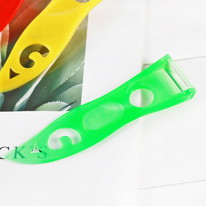 Fruit Vegetable Peeler Plastic 3 Pieces <b>Kitchen</b> Tool Multi Functional <b>Scraper</b> <b>For</b> Potato And Vegetables - Product Image 4