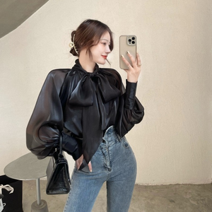 Nova Moda Primavera e Verão, Camisa Elegante com Laço Solto, Estilo Retro com Mangas Bufantes para Mulheres - Product Image 2