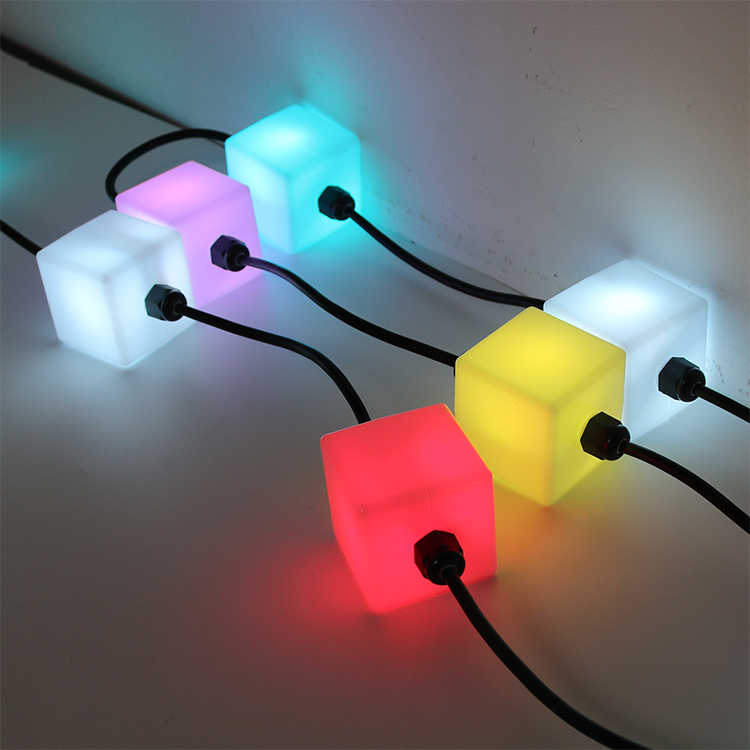 SHIJI Manufacturer Waterproof 360 Degree Square Light String 50mm SMD5050 Outdoor RGB LED UCS2903 WS2811 Pixel Ball Light