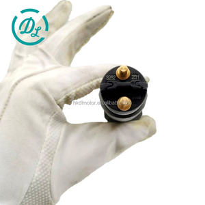 Inyector de Combustible Diésel Common Rail DL EexcavaStart 0445120231 5263262 para Excavadoras con Motores QSB6.7 - Duradero, Preciso y Fácil de Instalar - Product Image 3