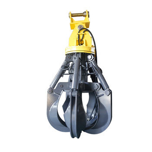 Pour gagner sa vie, il a commencé à vendre des accessoires pour excavatrices. - Product Image 4