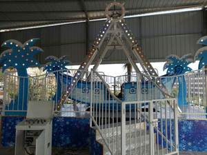 Set de Diversión Barco Pirata Mini 2024 para Exteriores, Equipo Económico para Parques en Oferta para Concesiones en Centros Comerciales - Product Image 3