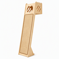 Arbre à chat mural série K avec découpe tête de chat, poteau à gratter en sisal remplaçable et bois naturel 155 cm
