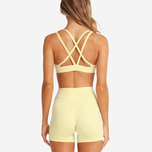 Conjunto Deportivo de 2 Piezas para Mujer: Top Deportivo Elástico en 4 Direcciones con Espalda Cruzada y Shorts de Yoga Transpirables - Product Image 2