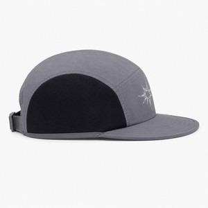 Casquette de sport personnalisée en gros, imperméable, 100 % polyester, unisexe, réglable, broderie plate, marque privée, OEM - Product Image 3