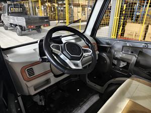 KEYU 2026 Nuovi Arrivi <span class=keywords><strong>Pickup</strong></span> Elettrico 4x4 Mini con Due Porte, Ampio Spazio, Velocità 50km/h, 60V per Trasporto Merci - Product Image 4