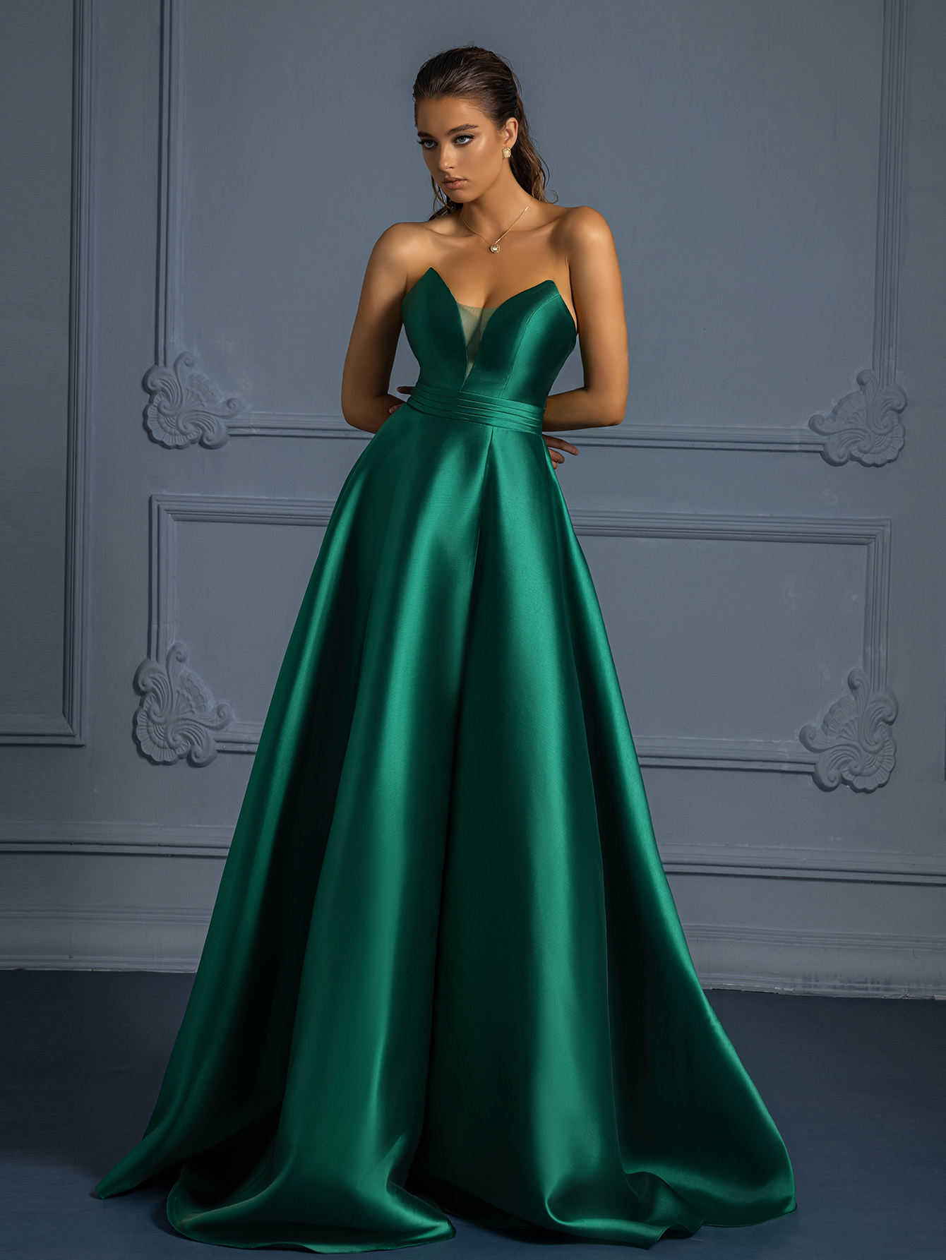 สีเขียว