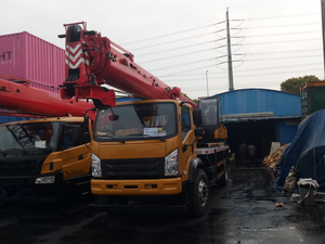 Grue à <span class=keywords><strong>grappin</strong></span> montée sur <span class=keywords><strong>camion</strong></span> mini 12 tonnes haute efficacité STC120C de Chine, haute durabilité - Product Image 4