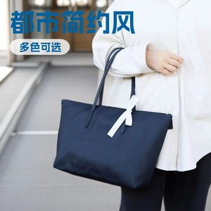 Bolso Tote Impermeable de Mujer Estilo Cocodrilo Francés, Gran Capacidad, Ligero, Sencillo, para el Día a Día, con Lazo a Rayas, Negro, Primavera 2025 - Product Image 4