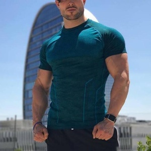 Vêtements de sport personnalisés en gros, t-shirt de musculation sans couture à manches courtes pour hommes - Product Image 4