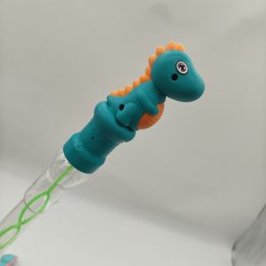 ของเล่นเป่าฟองสบู่พลาสติกสำหรับเด็กเล่นกลางแจ้ง ยี่ห้อ <span class=keywords><strong>Letao</strong></span> รุ่นขายดี สำหรับเด็กอายุ 2-14 ปี รูปทรงไดโนเสาร์หลากสี ยาว สนุกสนาน รุ่นเป่าน้ำ - Product Image 5