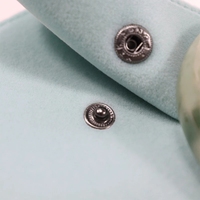 Vente en gros Conteneur à bijoux en velours personnalisé avec bouton Pochette de rangement élégante pour colliers boucles d'oreilles bagues avec logo imprimé