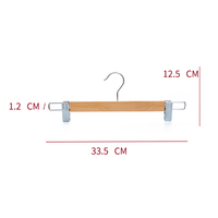 Cintre de présentation en bois pour pantalons percha para pantalones cintre en bois personnalisé de haute qualité cintre en bois avec crochets pour pantalons blancs