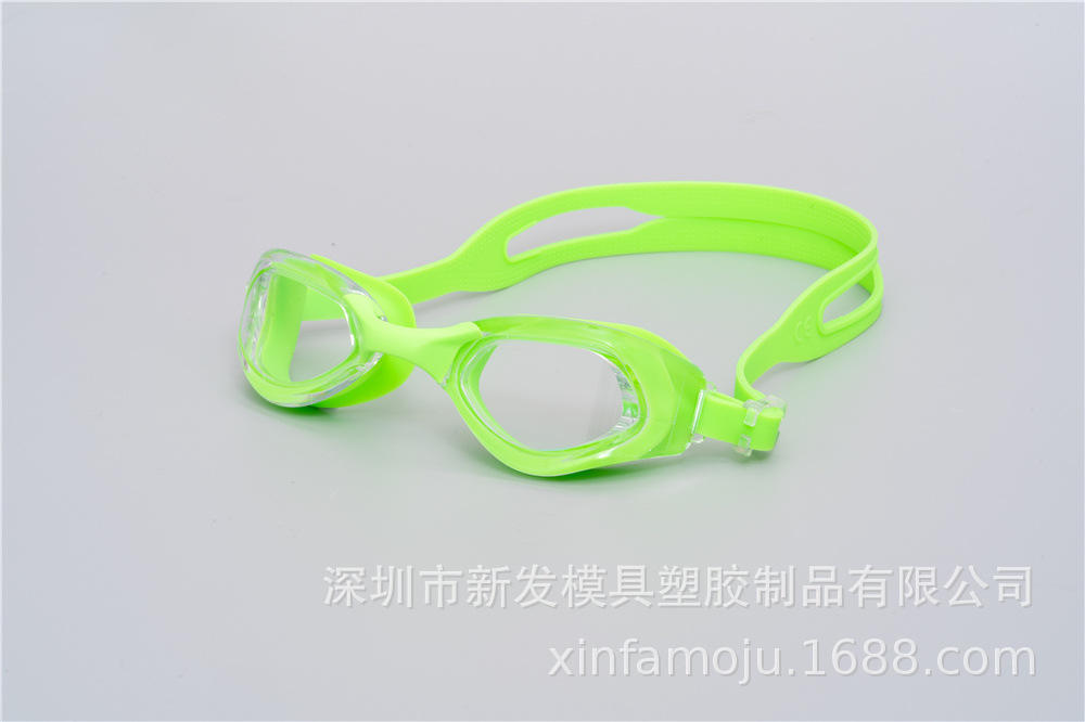 Flat light green / boxed