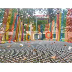 Red de Escalada de Ganchillo para Parques Infantiles al Aire Libre, Diseño Nuevo Personalizado al por Mayor, con Tubo Galvanizado y Cuerda de Navegación, Circuito de Cuerdas Arcoíris - Product Image 2