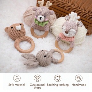 <b>Dropshipping</b> Products Crafts Kids Wooden Rattles Handmade Crochet Carton Animal Hand Rattle Baby Soothing Gift Rattle Toy - Product Image 3