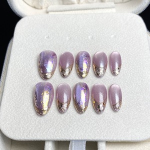 <span class=keywords><strong>Ongles</strong></span> à motifs d'amandes faits à la main, <span class=keywords><strong>ongles</strong></span> colorés en forme de haricots avec colle, paillettes en relief tridimensionnelles pour les doigts - Product Image 2