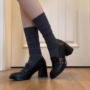 Mocassins surélevés à <span class=keywords><strong>talon</strong></span> haut rétro Joker pour femmes, automne 2026, nouveau style britannique, petites chaussures de ville - Product Image 2