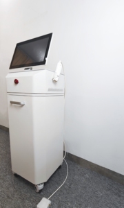 Appareil professionnel de micro-aiguilletage RF pour le visage, pour le raffermissement de la peau, la réduction des rides et le traitement des cicatrices d'acné - Product Image 6