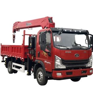 Vente de grue télescopique hydraulique montée sur camion Sinotruk de 6,3 tonnes à 7 tonnes - Product Image 1