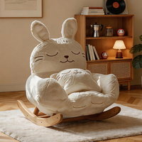 Fauteuil à bascule créatif en forme de lapin, design animal unique, fauteuil de nurserie en peluche douce, chaise à bascule rembourrée confortable