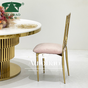 Vente en gros Chaise à dossier croisé avec cadre en acier inoxydable doré pour mariage - Product Image 3