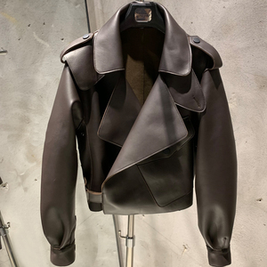 Chaqueta de Cuero de Piel de Oveja Auténtica de Lujo para Mujer, Chaqueta Corta con Solapa Grande Estilo Motero - Product Image 2