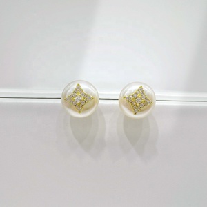 Pendientes pequeños de plata de ley 925 al por mayor, pendientes de verano baratos para mujer, diseño único, vintage, lindos, con perlas, a la moda. - Product Image 3