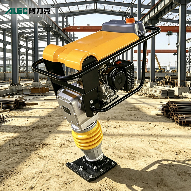 Stamper Kuda Bensin 5.5HP 12KN Jumping Jack Compactor Kedalaman 35cm Body Cast Iron Grosir Pabrik