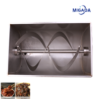 Machine de remplissage semi-automatique en forme de U pour sauces piquantes, beurre de cacahuète, sauces soja et tomate, crèmes et huiles en bouteilles ou bocaux en plastique