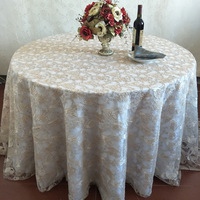 Nappe de luxe en damassé doré brodée de sequins |   Nappe ronde à motifs floraux de grandes feuilles pour fête de mariage